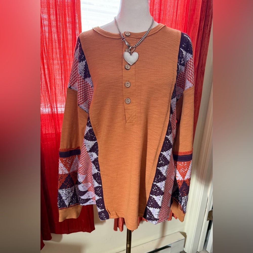 Bohemian burned Orange and Purple Aztec  Patterned Button-Up top by Easel. NWT